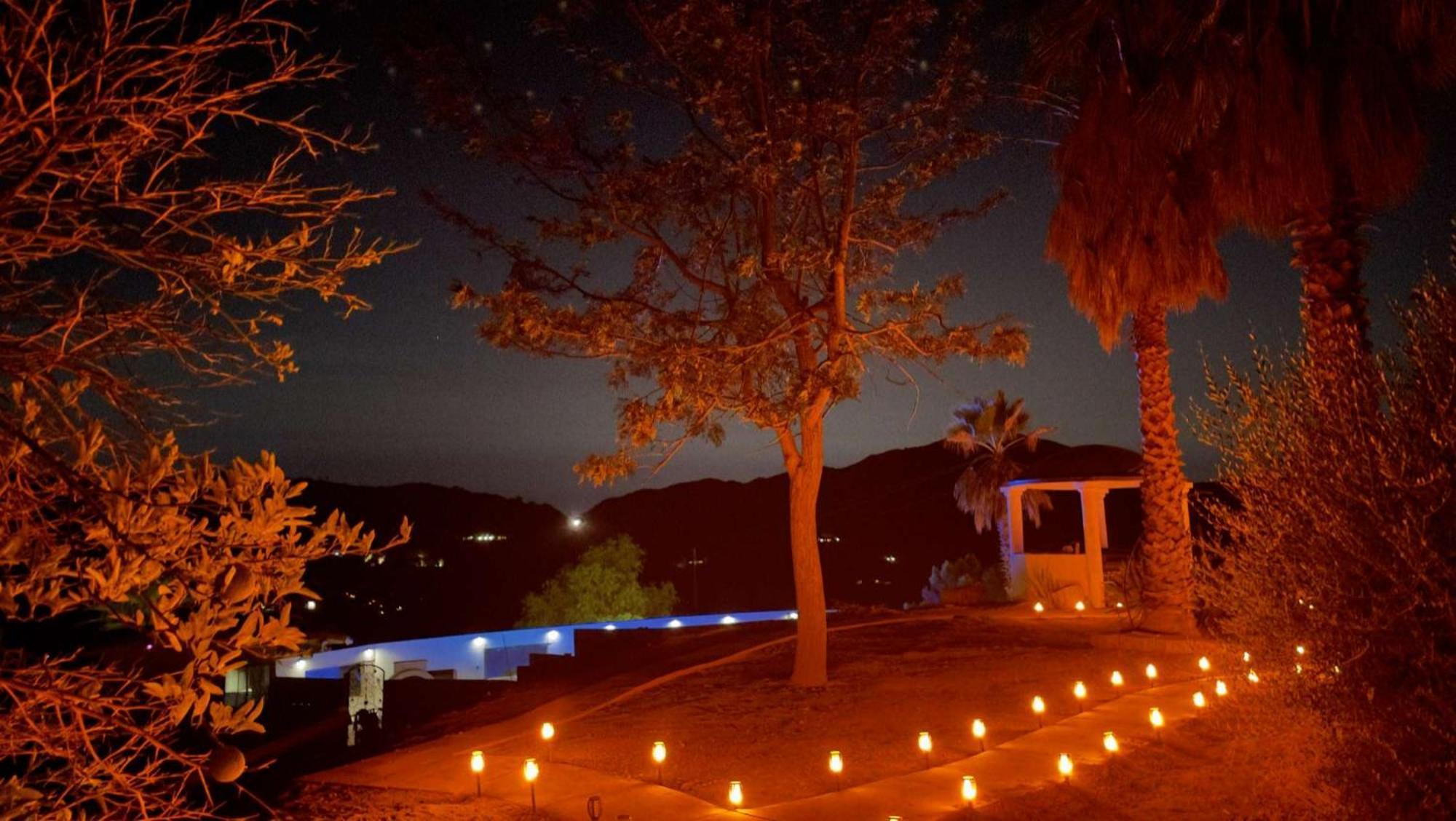 Private Home On 10 Acres - Heated Salt Pool & Jacuzzi, Mountain & City Views, Horseshoes, Basketball, Bbq, Golf Putting, Foosball, Croquet, Bose Stereo, White Cotton Bedding - Hilltop Hacienda, Pool Heat Optional Jamul Exterior foto