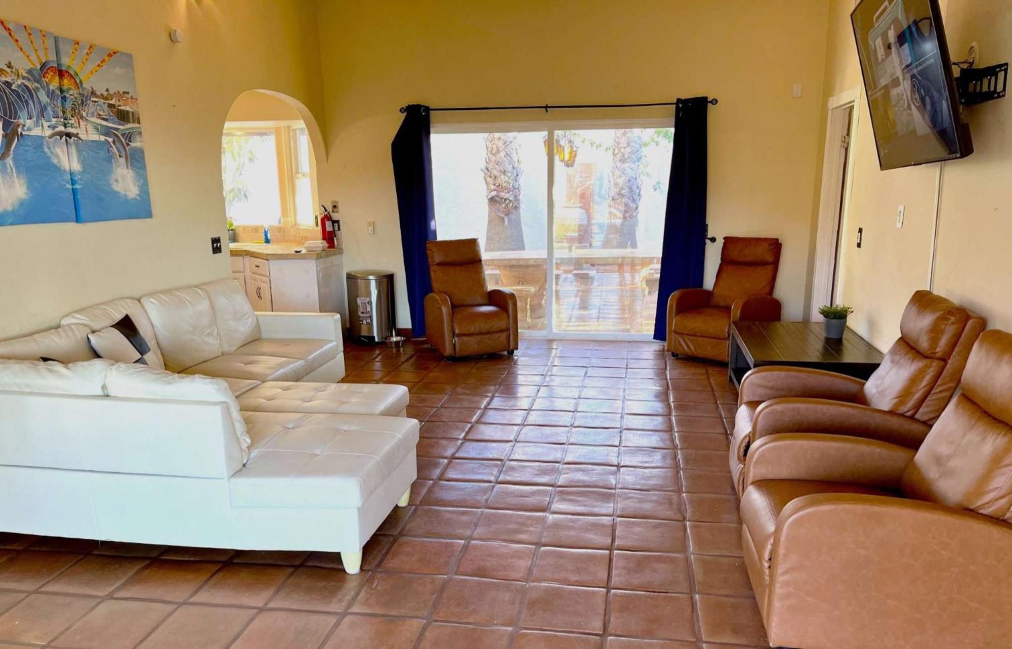 Private Home On 10 Acres - Heated Salt Pool & Jacuzzi, Mountain & City Views, Horseshoes, Basketball, Bbq, Golf Putting, Foosball, Croquet, Bose Stereo, White Cotton Bedding - Hilltop Hacienda, Pool Heat Optional Jamul Exterior foto
